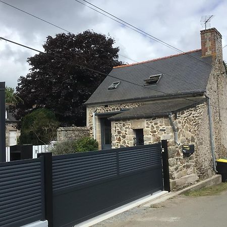 Maison En Pierre A La Campagne Proche De La Mer Plourhan Dış mekan fotoğraf